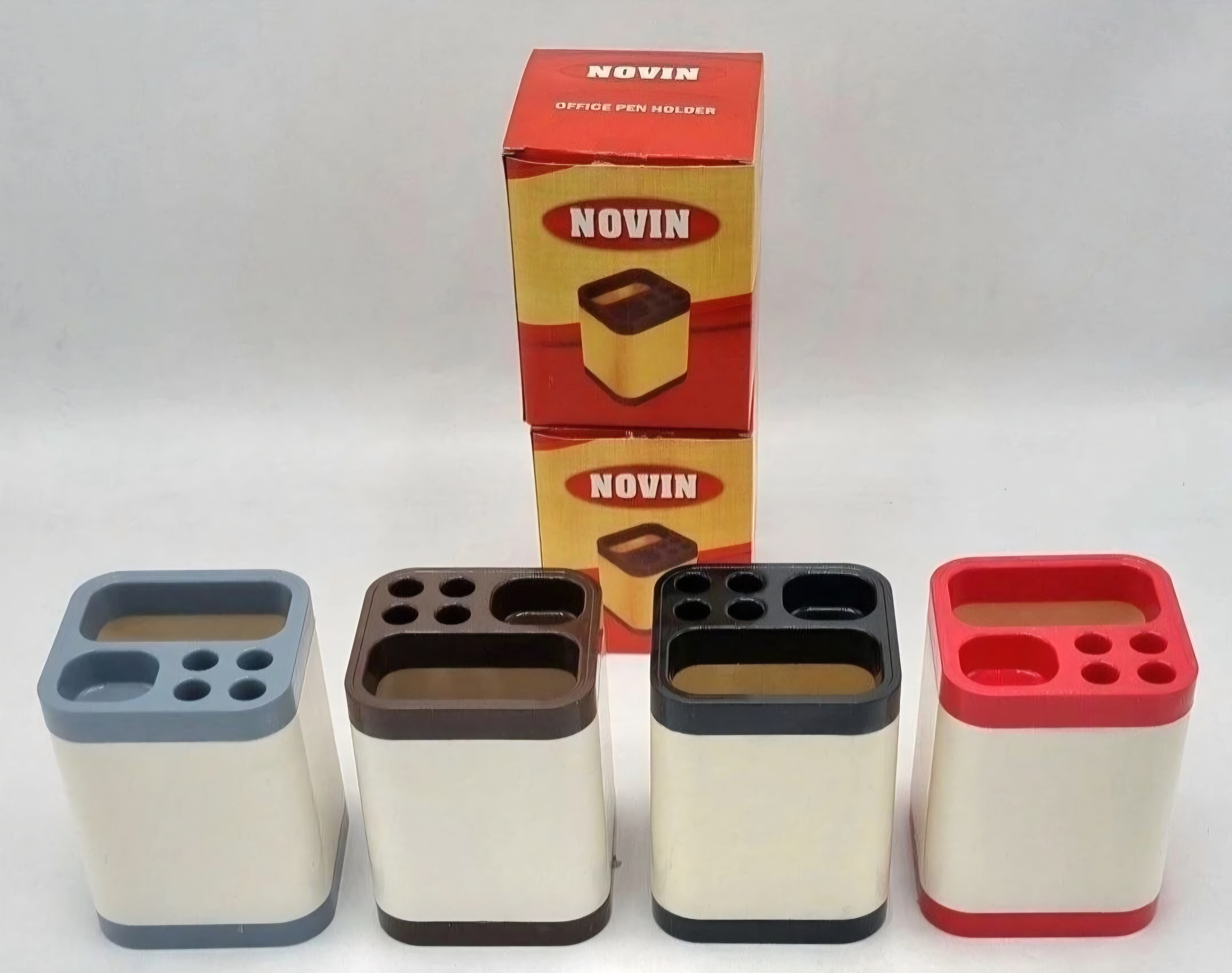 جاقلمی پلاستیکی نوین در چهار رنگ متنوع کد ۱۰۴۸۴